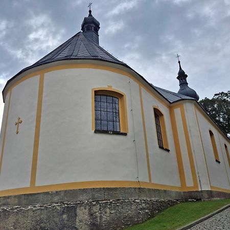 Ubytovani U Kostela Ústí nad Labem Exterior foto